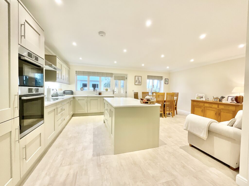 Burnt Oaks Place, Loggerheads, TF9