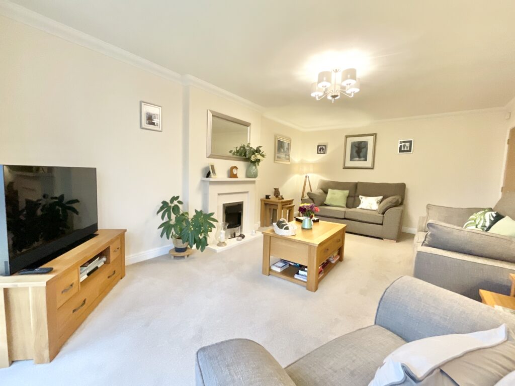 Burnt Oaks Place, Loggerheads, TF9