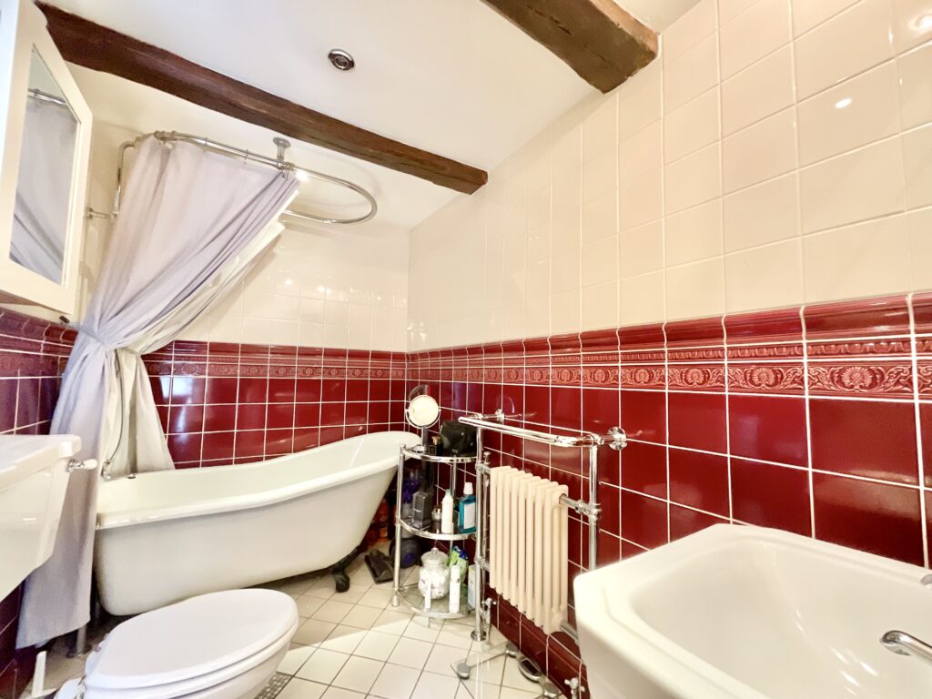 The Village, Keele, ST5