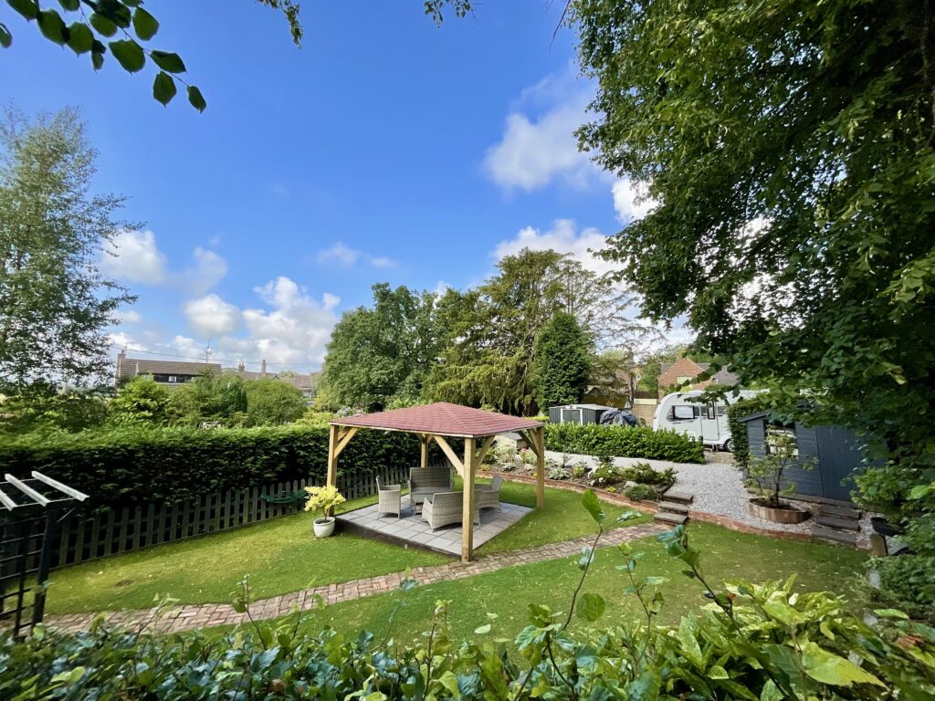 The Village, Keele, ST5