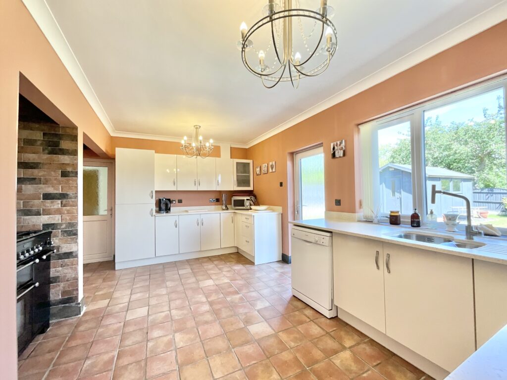 Draycott Old Road, Draycott, ST11