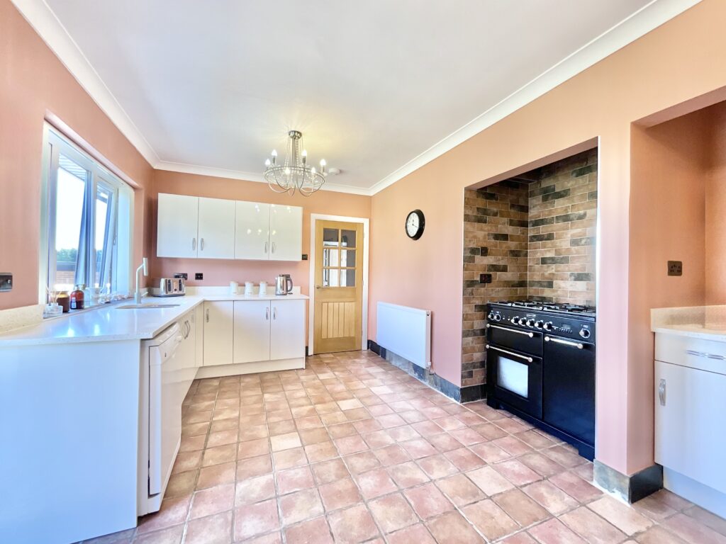 Draycott Old Road, Draycott, ST11