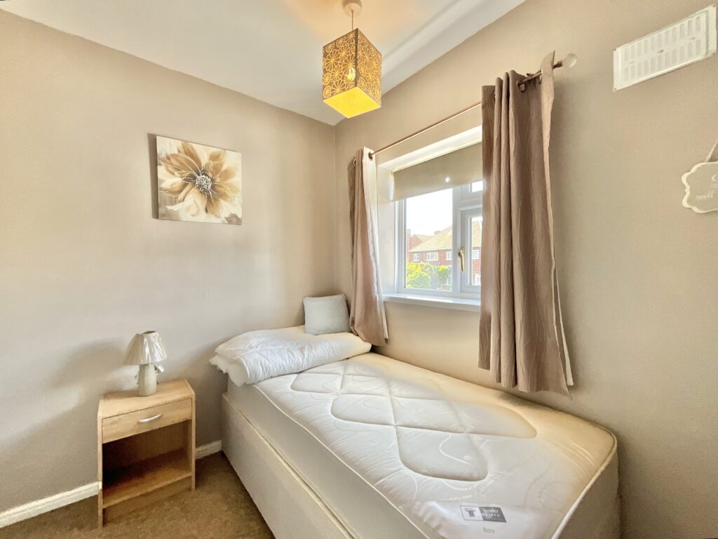 Robina Drive, Cheadle, ST10