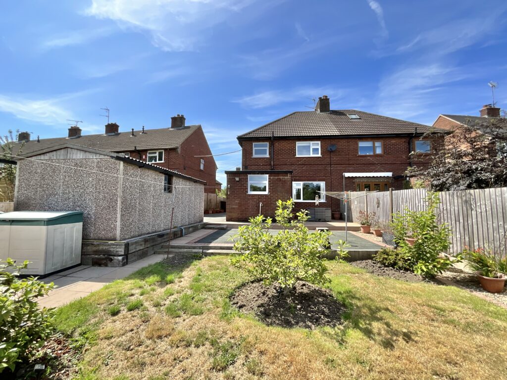 Robina Drive, Cheadle, ST10