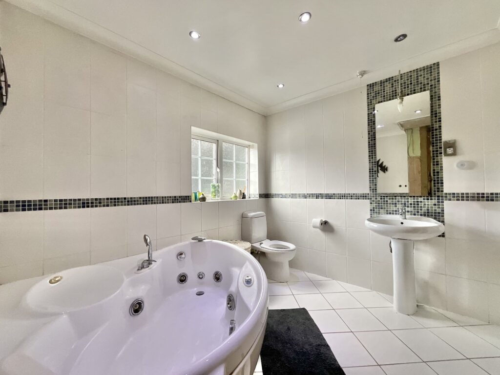 Ridgway Drive, Blythe Bridge, ST11