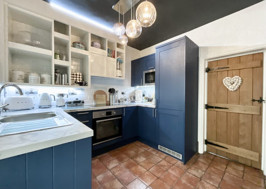 Leek Road, Cheadle, ST10