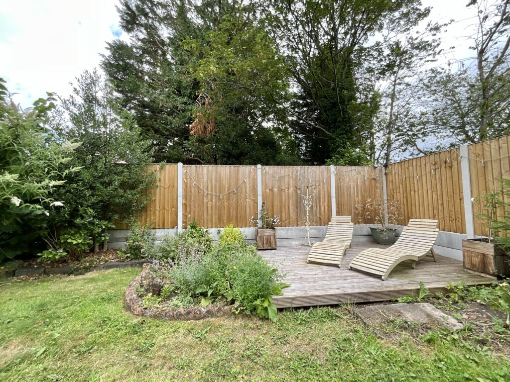 Leek Road, Cheadle, ST10