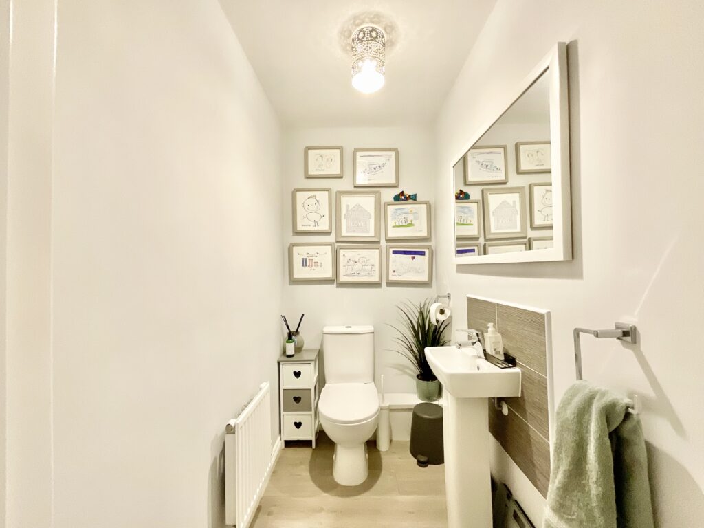 Burchell Avenue, Stone, ST15