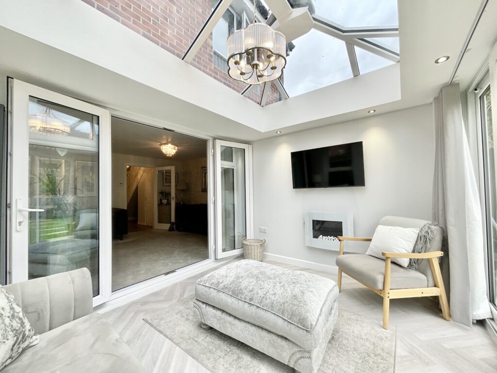 Burchell Avenue, Stone, ST15