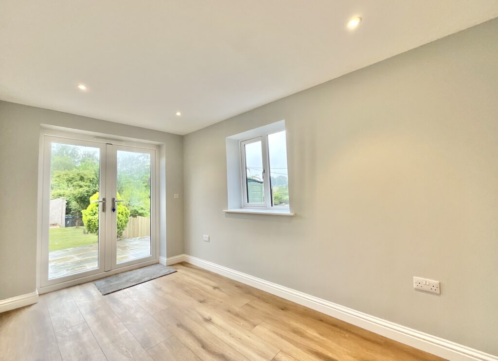 Cheadle Road, Tean, ST10