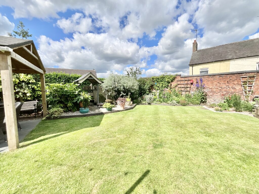 Gordon Avenue, Cheadle, ST10