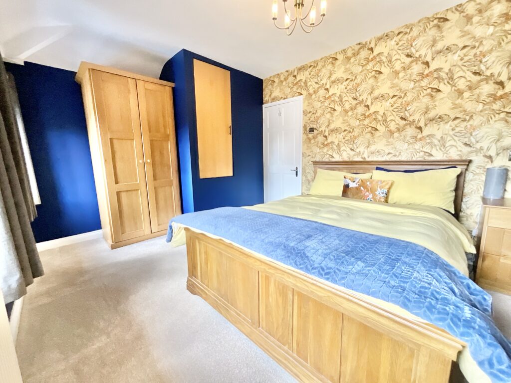 Gordon Avenue, Cheadle, ST10