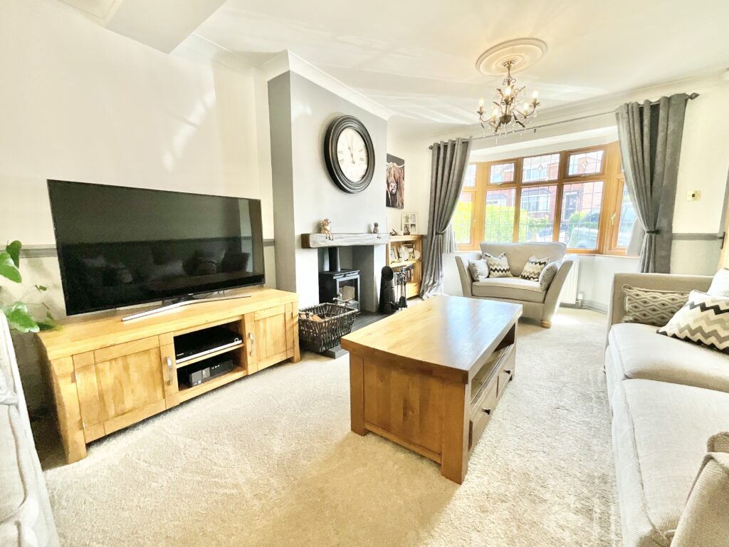 Gordon Avenue, Cheadle, ST10