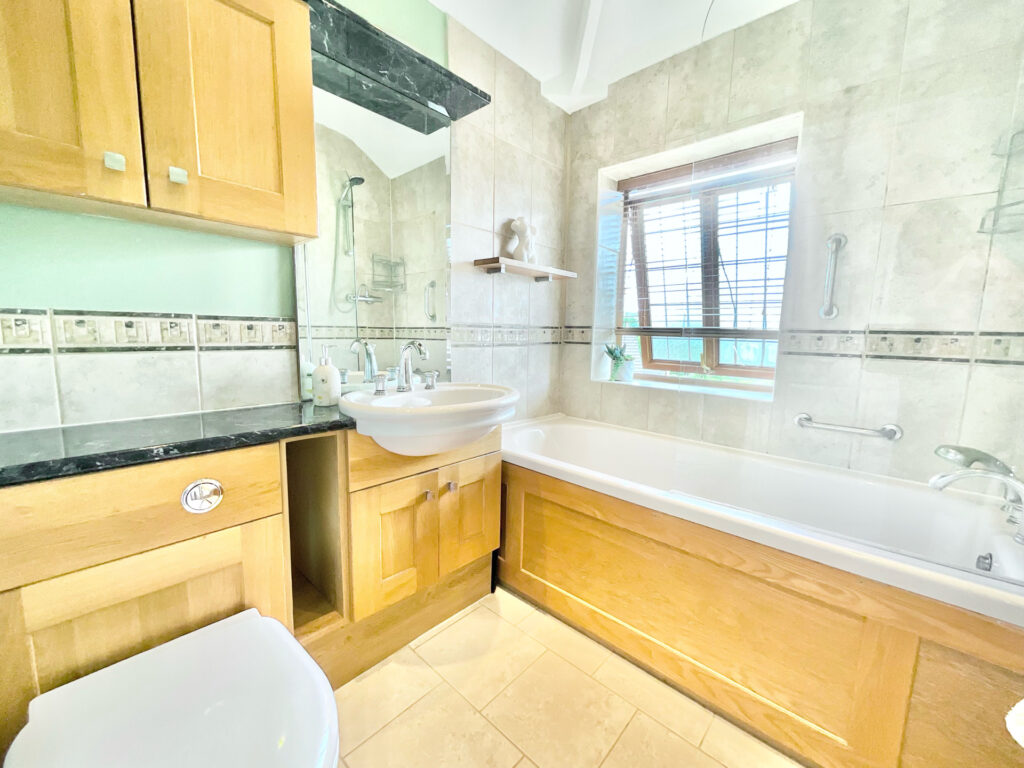 Gordon Avenue, Cheadle, ST10