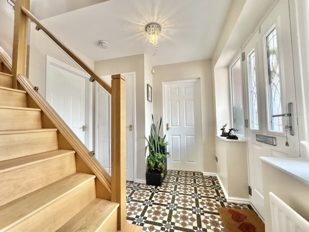 Redhill Drive, Tean, ST10