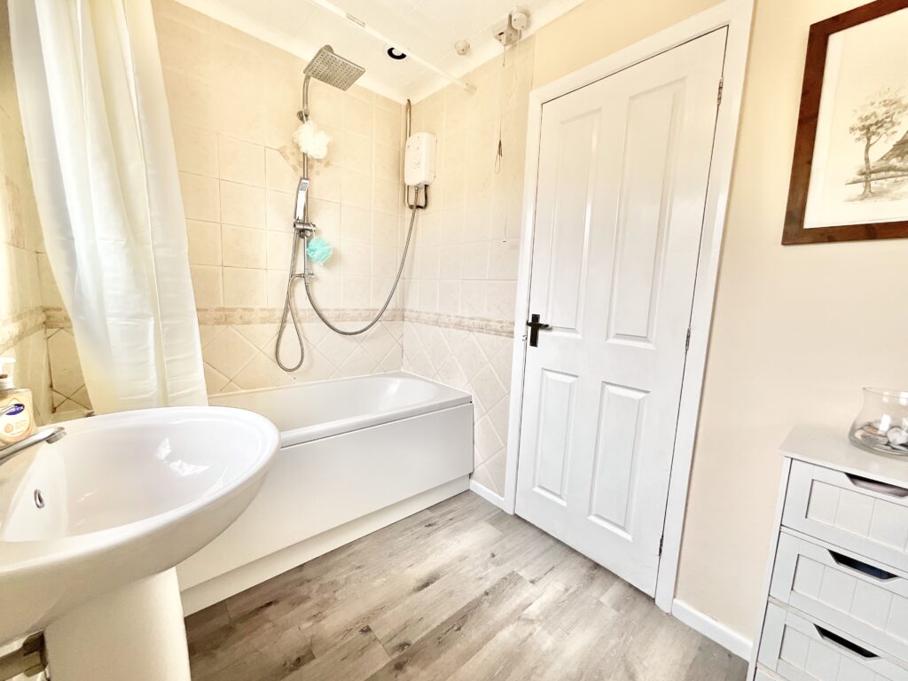Mill Grove, Cheadle, ST10