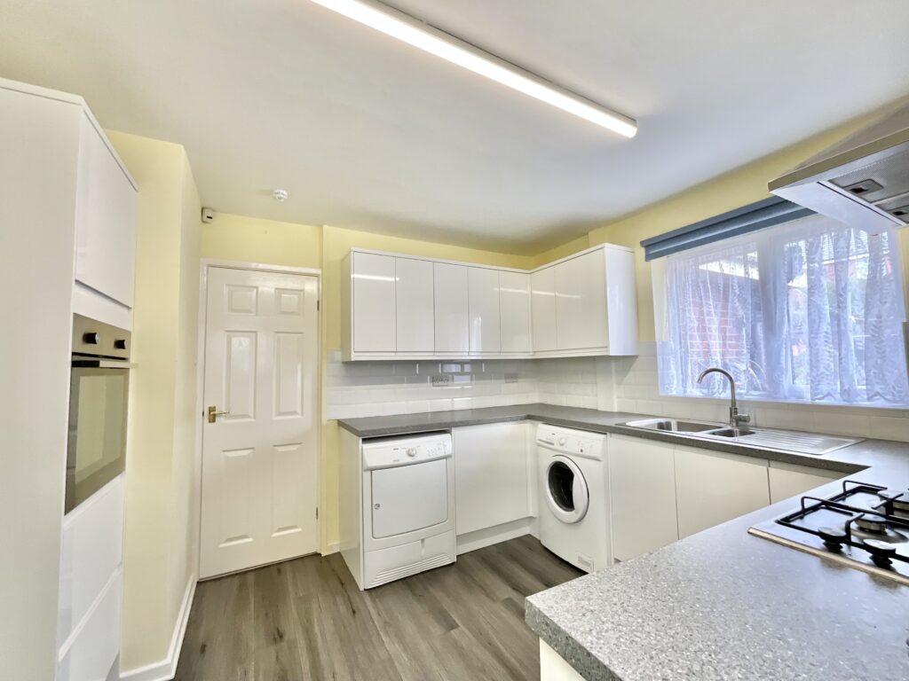 Ness Grove, Cheadle, ST10