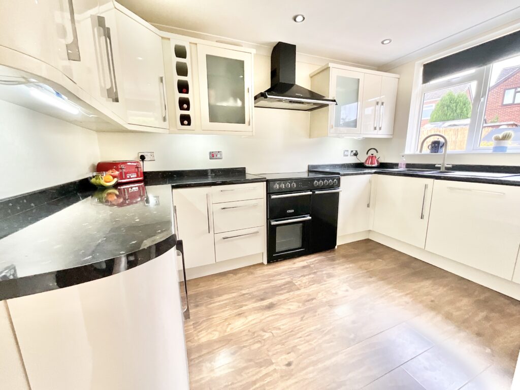 Mill Grove, Cheadle, ST10