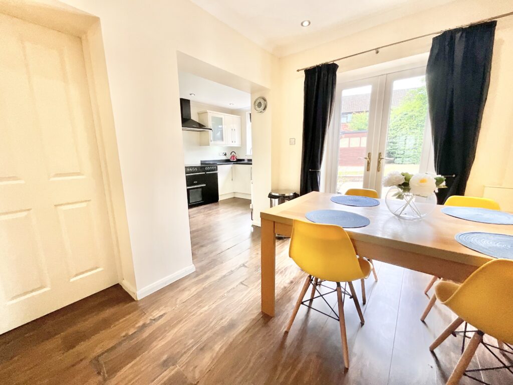 Mill Grove, Cheadle, ST10