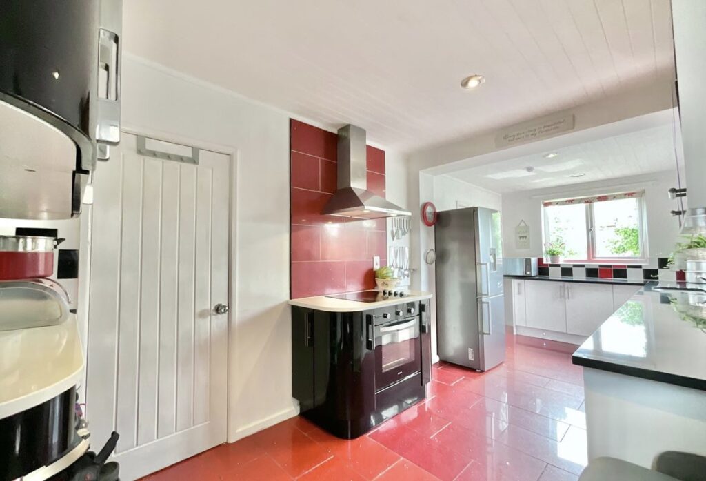 Kestrel Lane, Cheadle, ST10