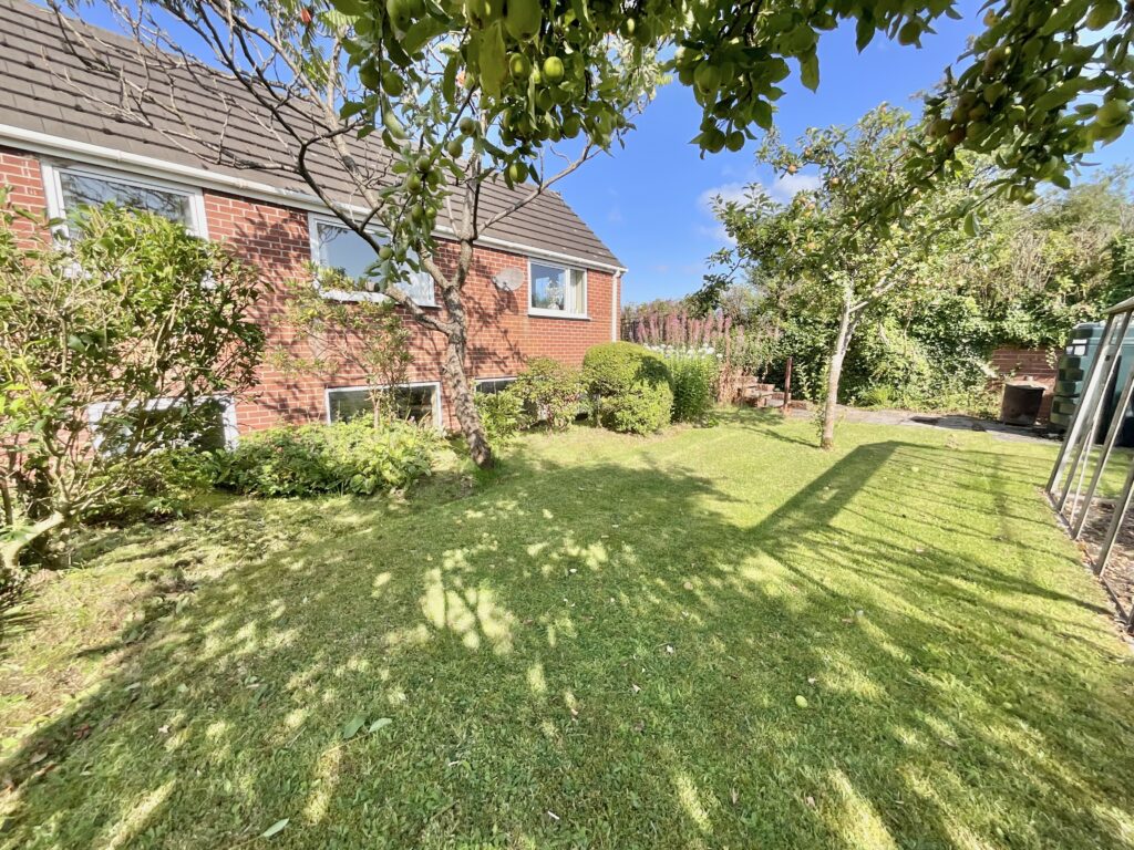 Draycott Road, Tean, ST10