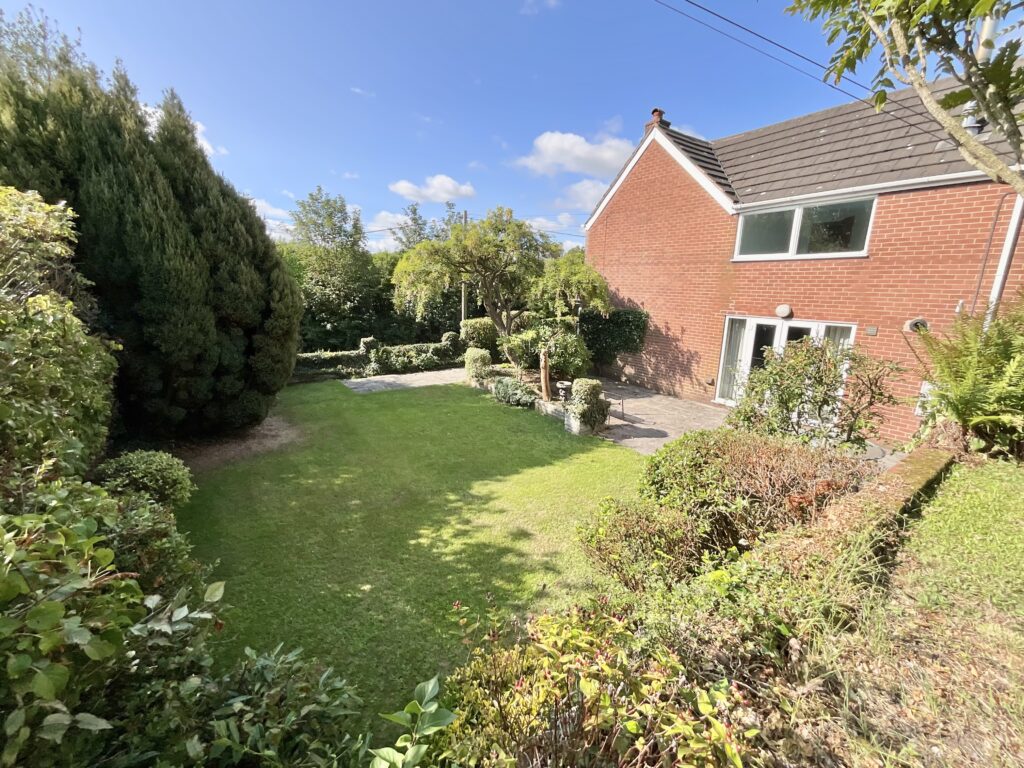 Draycott Road, Tean, ST10