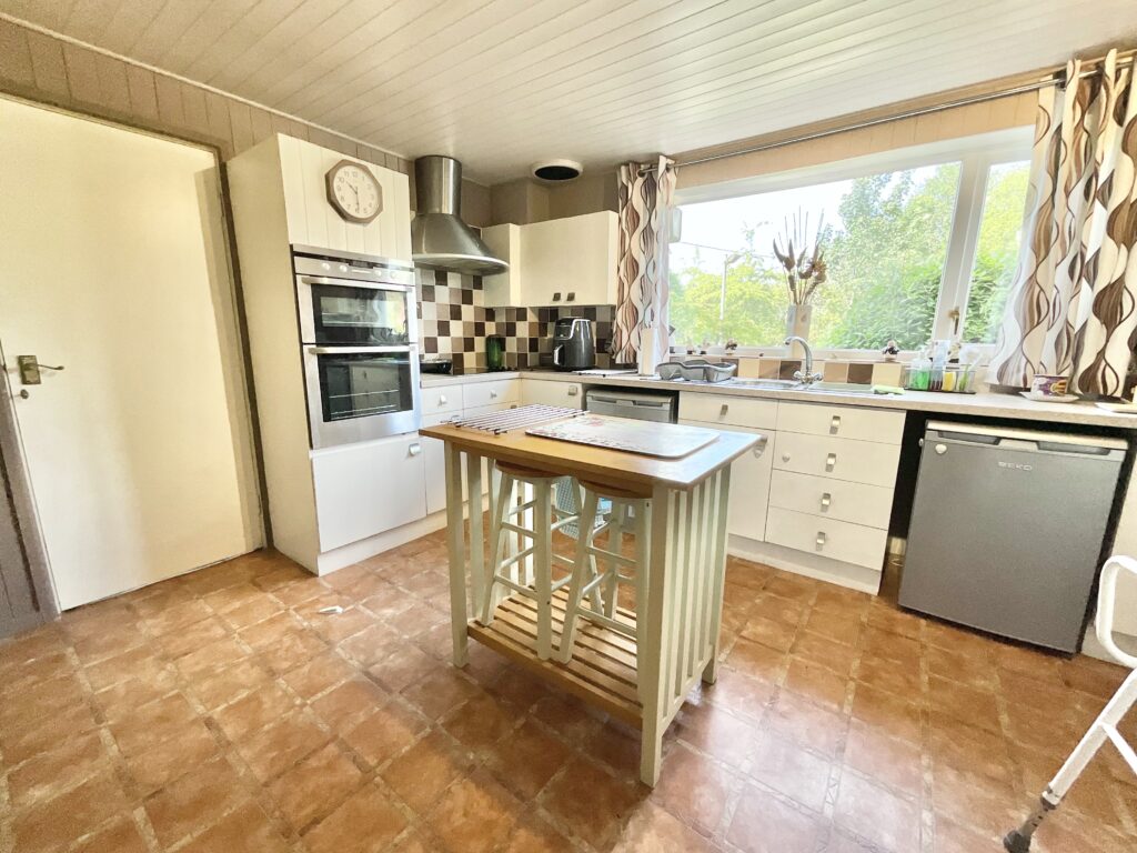 Draycott Road, Tean, ST10