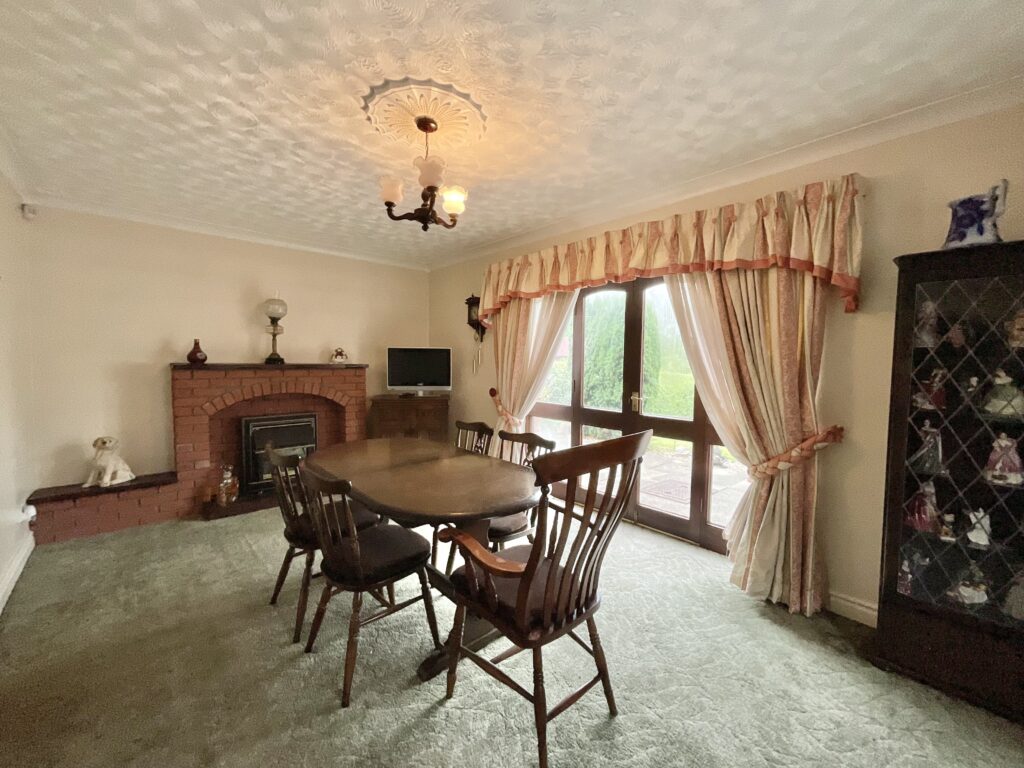 Fowlers Lane, Light Oaks, ST2