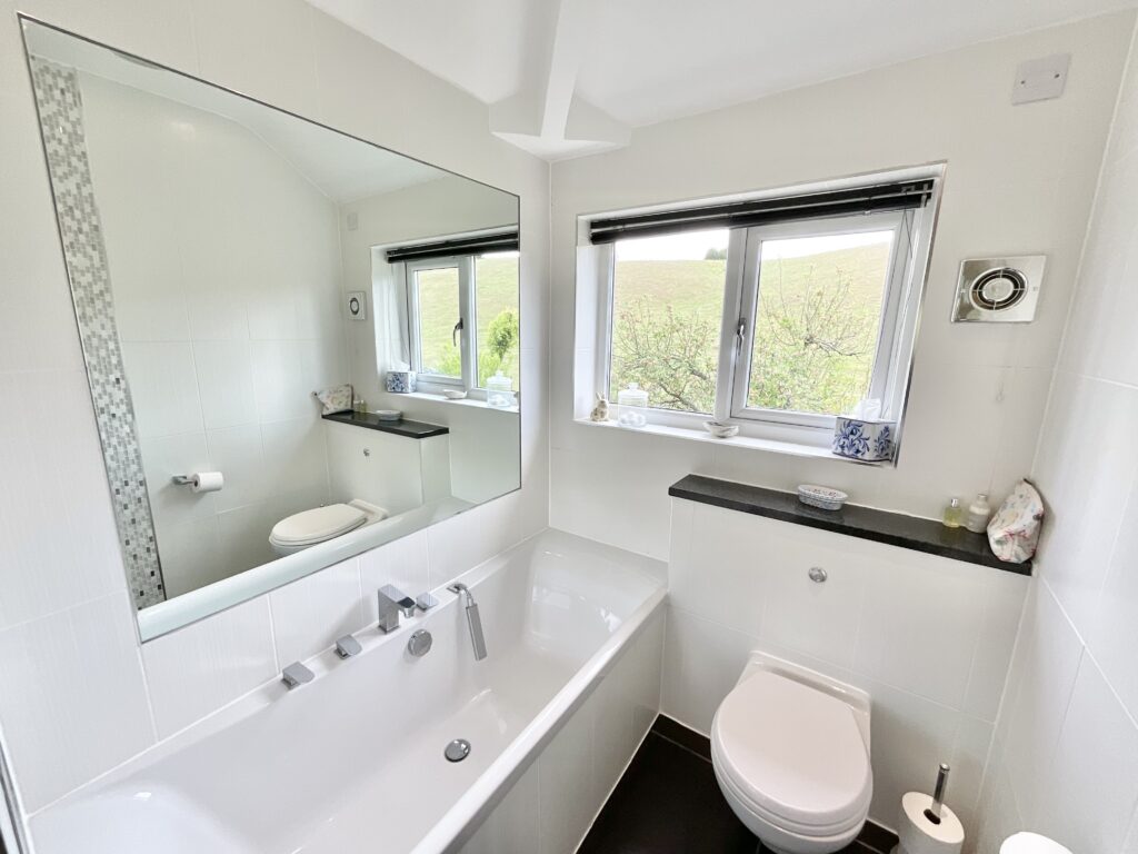 Old Road, Oulton Heath, ST15