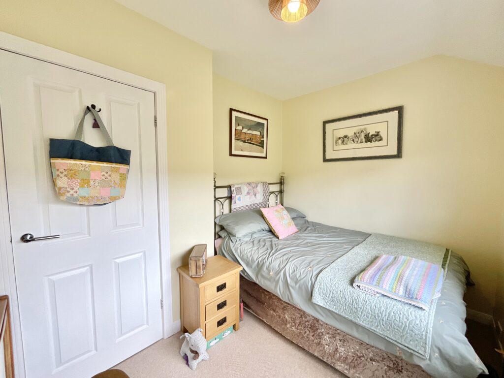 Old Road, Oulton Heath, ST15