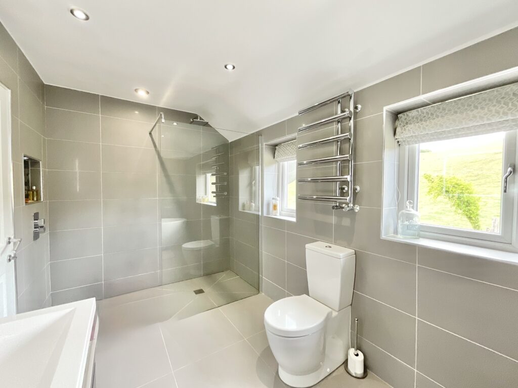 Old Road, Oulton Heath, ST15