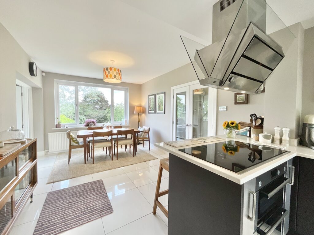 Old Road, Oulton Heath, ST15