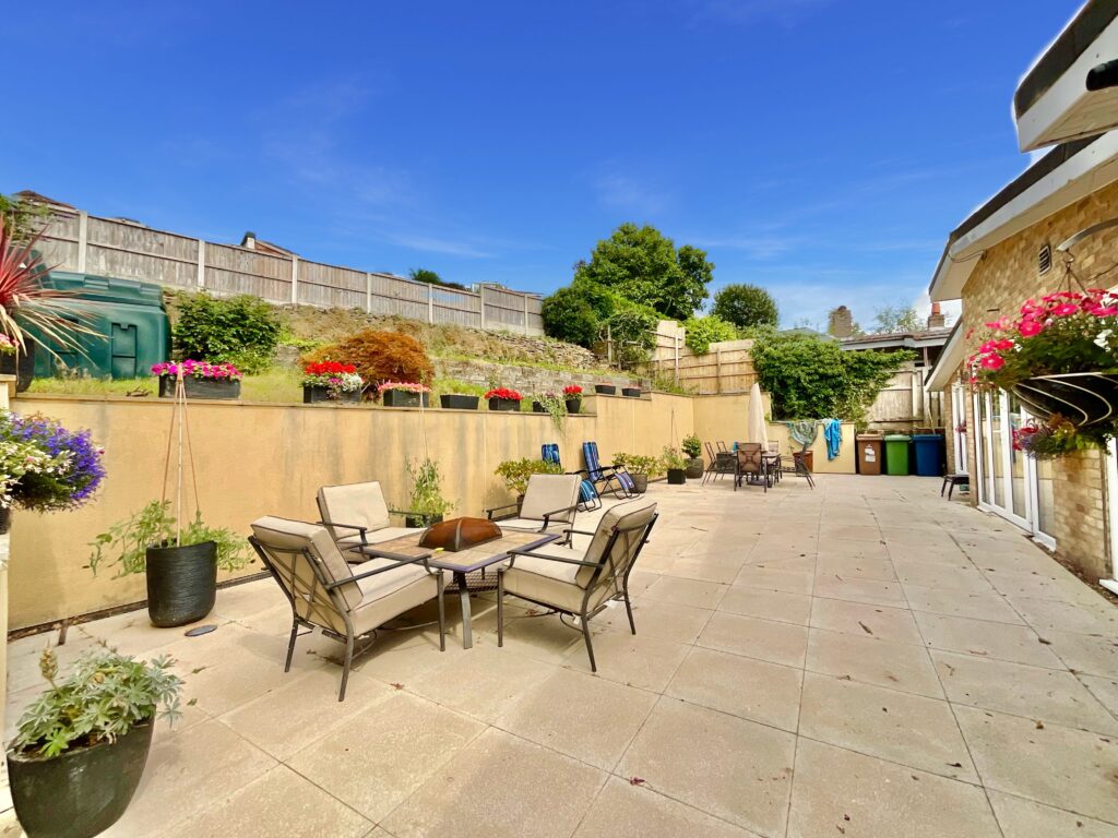 Kings Drive, Hopton, ST18