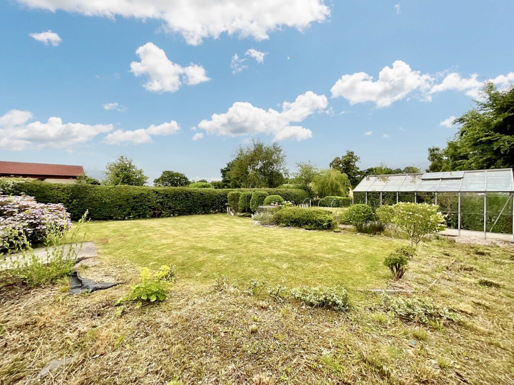 Fowlers Lane, Light Oaks, ST2