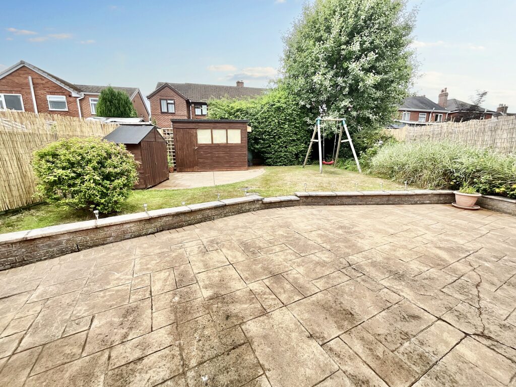 Mill Grove, Cheadle, ST10