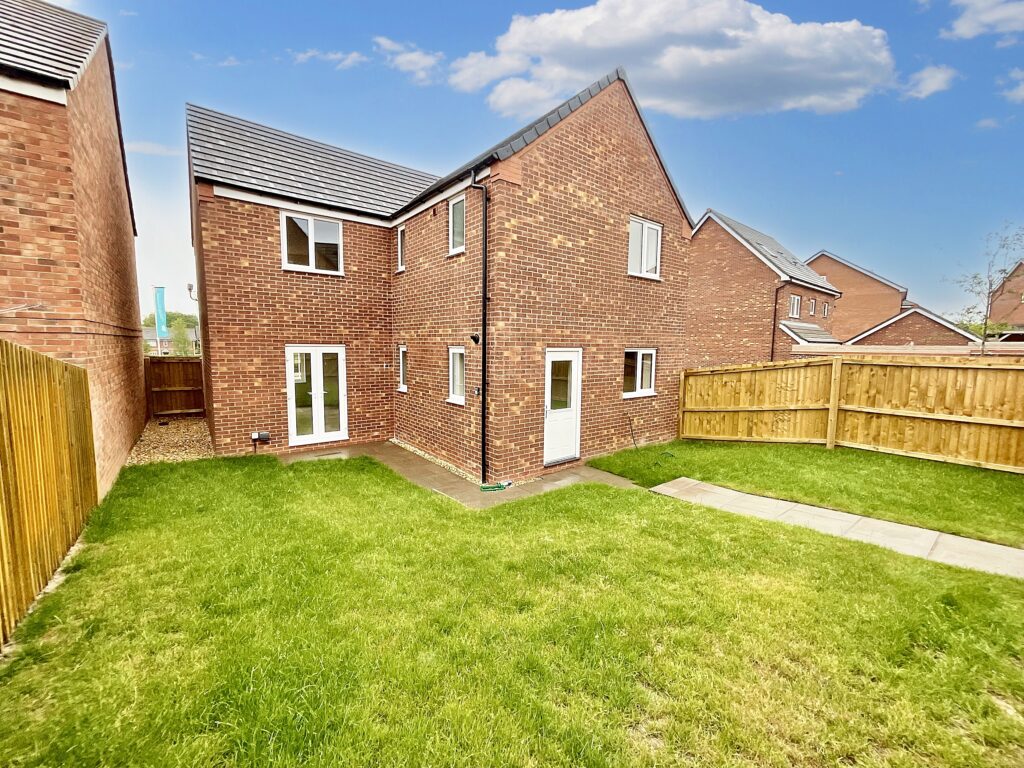 Clarke Way, Stone, ST15