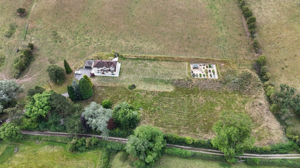 Old Road, Oulton Heath, ST15