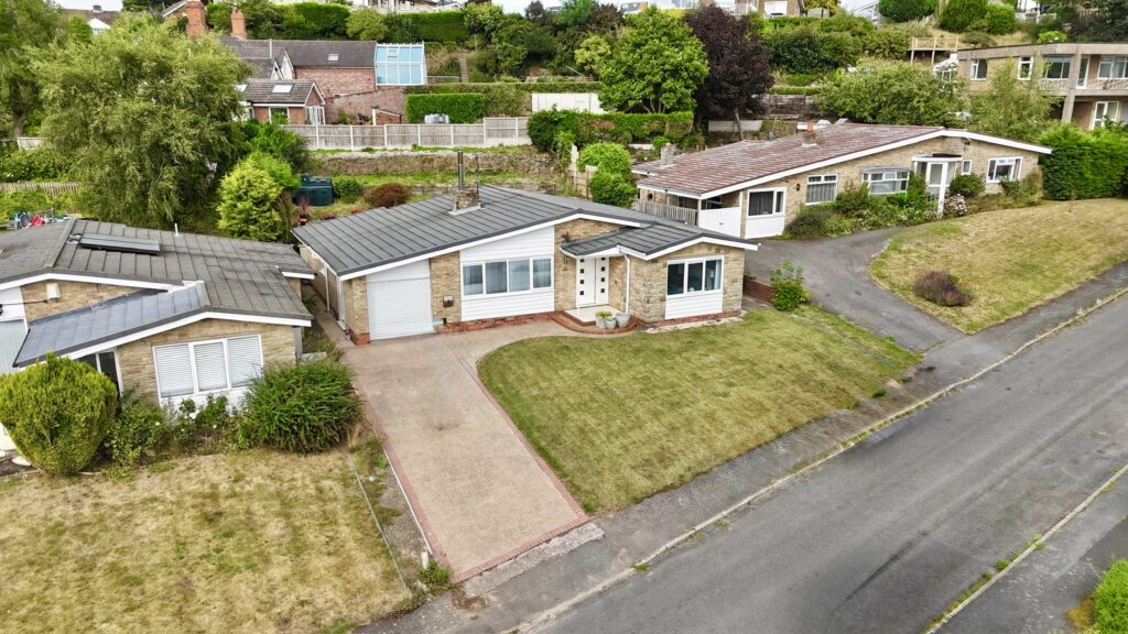 Kings Drive, Hopton, ST18