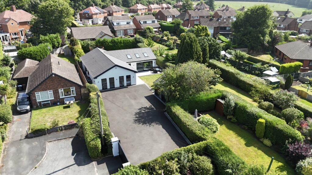 Orchard Close, Oulton, ST15