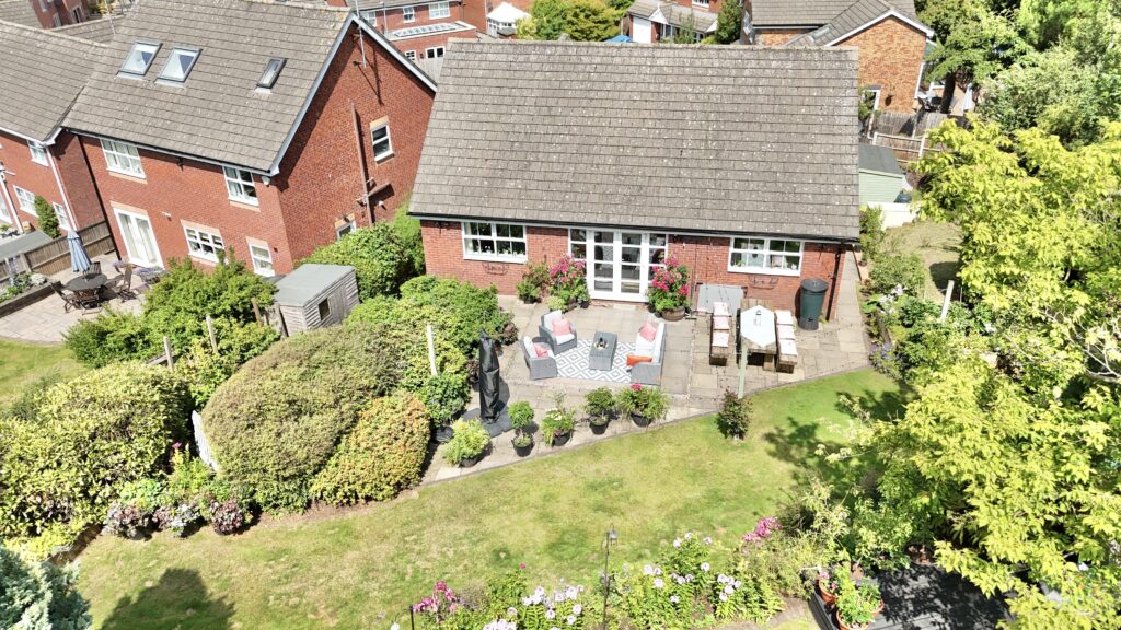 Redhill Drive, Tean, ST10