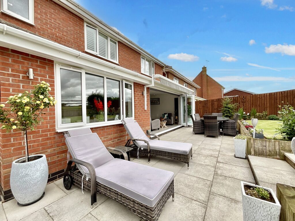 Coalport Drive, Stone, ST15