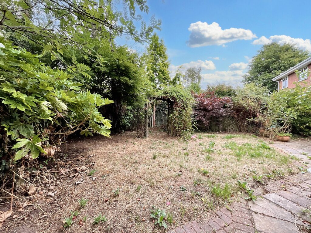 Bakewell Drive, Stone, ST15