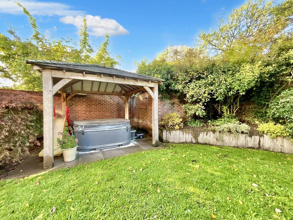 The Meadows, Wrinehill, CW3