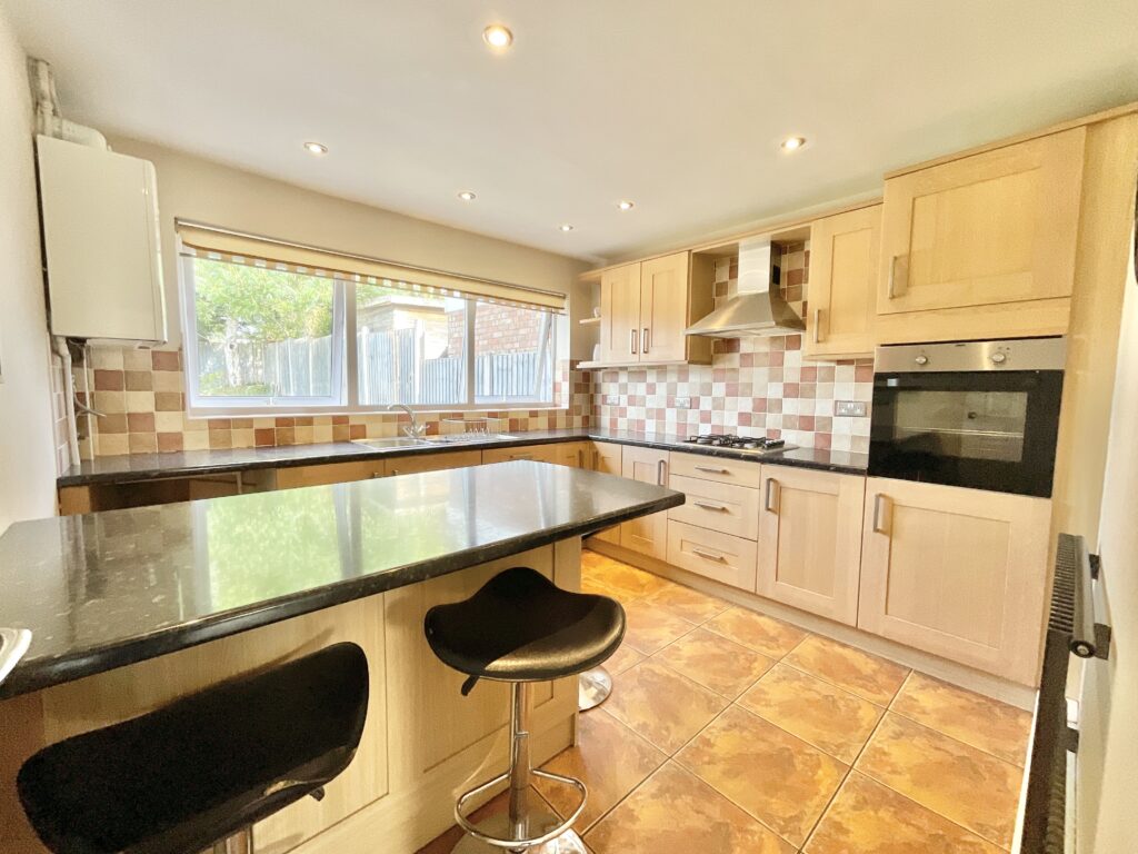 Hollies Brook Close, Gnosall, ST20