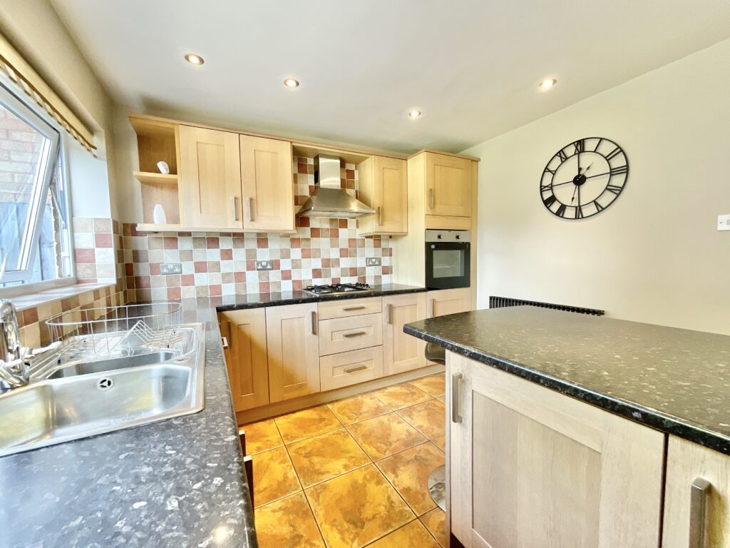 Hollies Brook Close, Gnosall, ST20