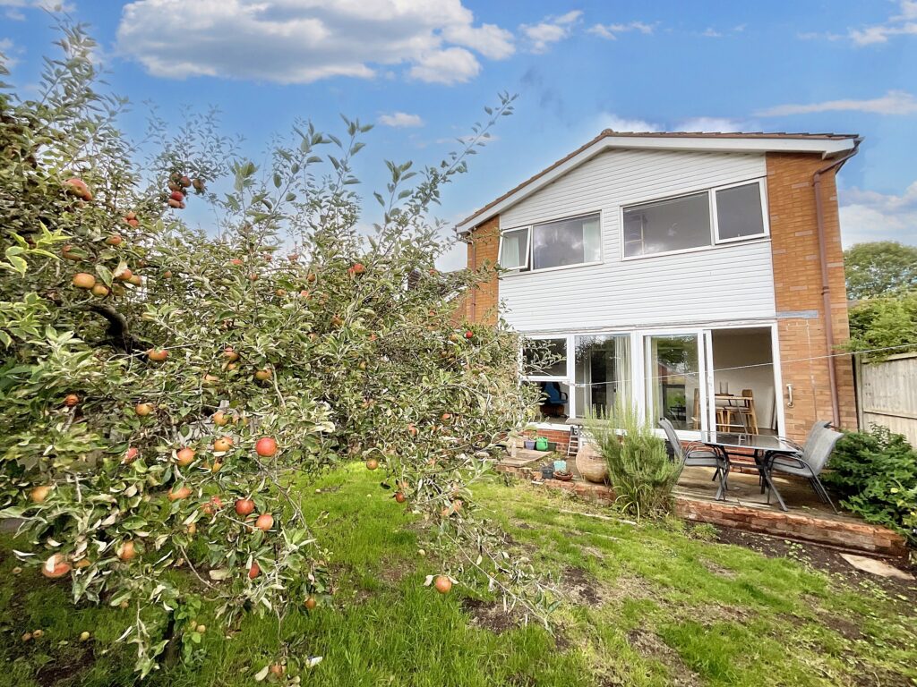 Ridge Croft, Stone, ST15