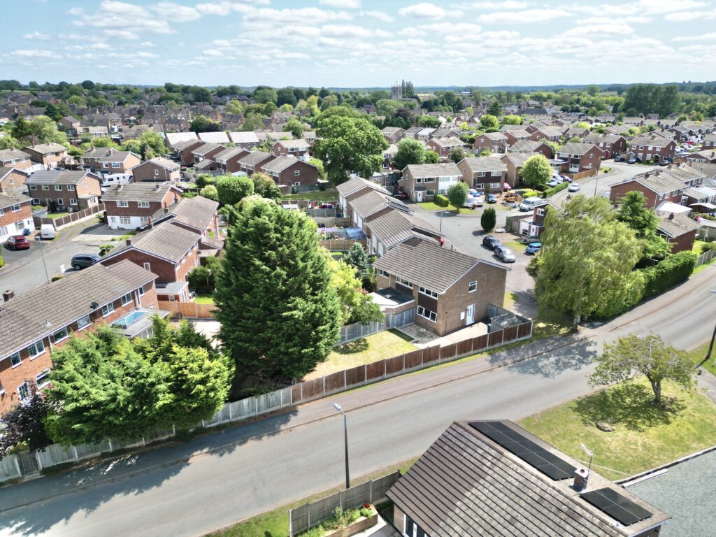 Hollies Brook Close, Gnosall, ST20