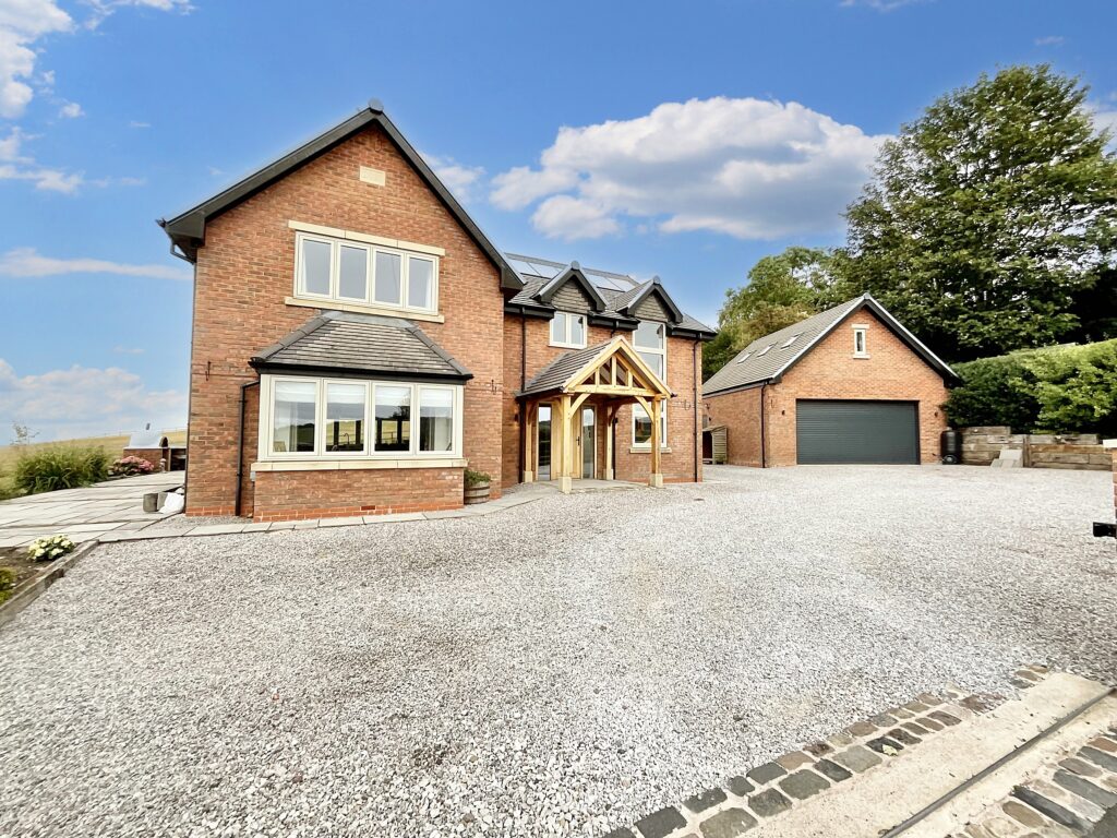 Peggys Bank, Wood Lane, ST7