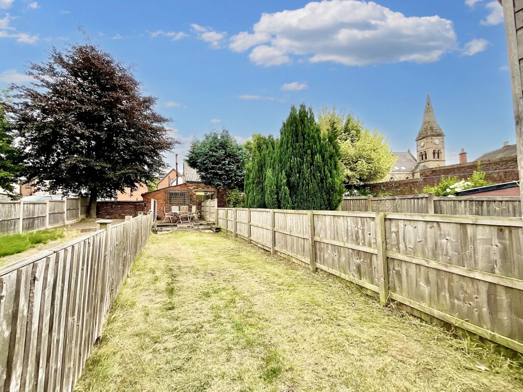 Oulton Road, Stone, ST15