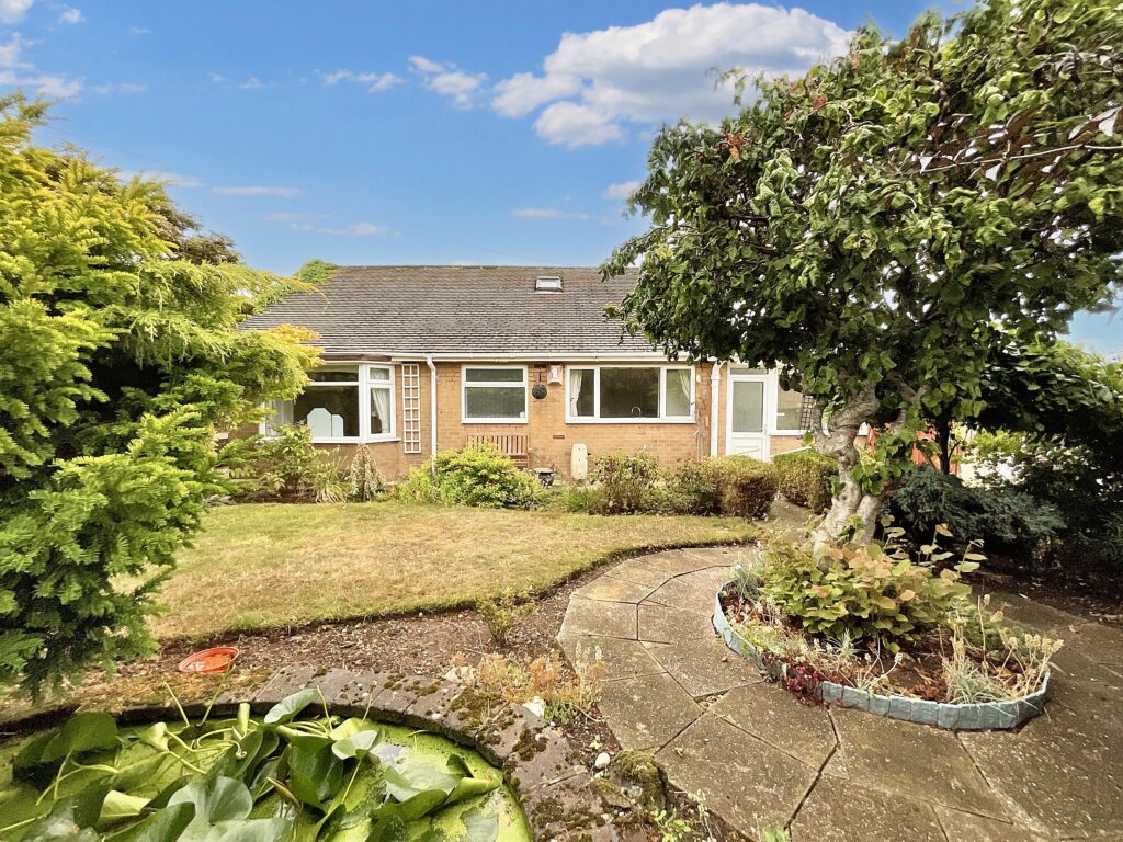 Ampthill Place, Stoke-On-Trent, ST4